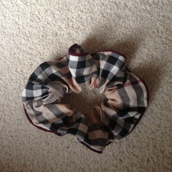100% authentic Burberry scrunchy