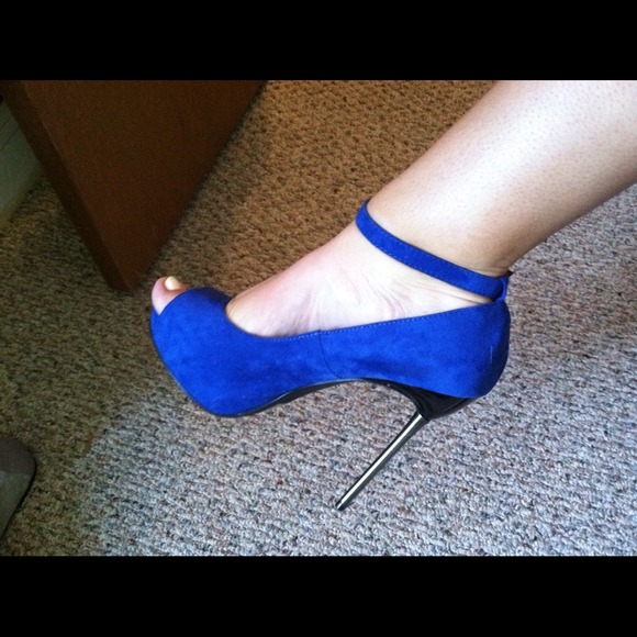 ❌SOLD IN BUNDLE❌ - Picture 3 of 4