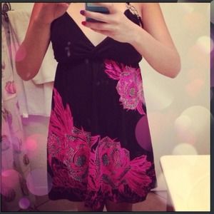 SOLD Pink Roses & Brass Knuckle Dress💀👊👌💄🎀💋