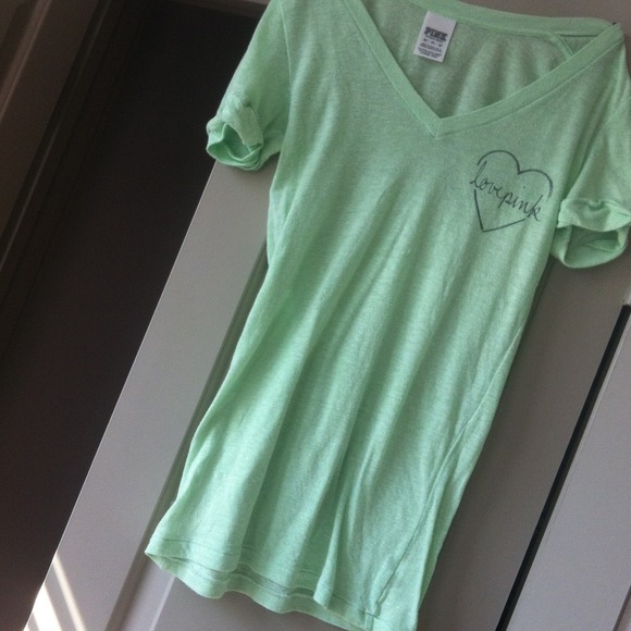 ❤Victoria's Secret Top❤ - Picture 3 of 3