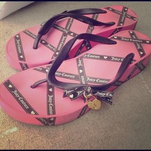 Juicy Flip Flops