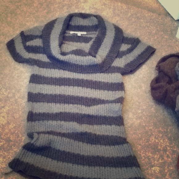 Cowl neck sweater.