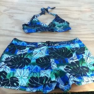 Tropical print 2 piece swimsuit