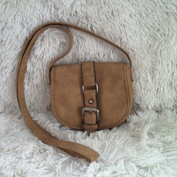 💢SOLD💢Cute small purse 🌼🌼