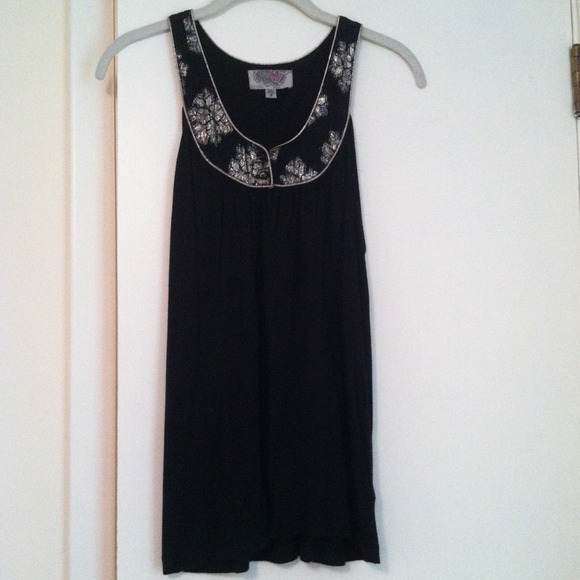 Sold! 🔴Urban outfitters ecoté tank