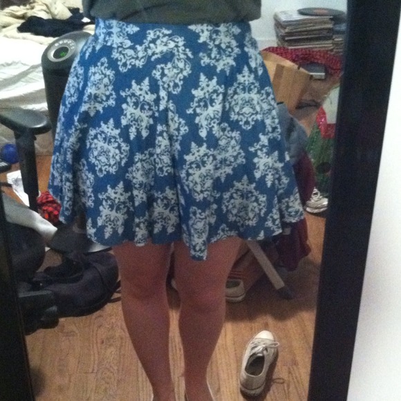 LF store Mika & Gala high waisted circle skirt 12 - Picture 4 of 4