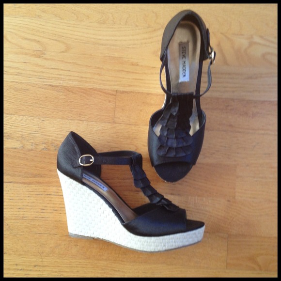 ✨SOLD in bundle! Steve Madden Espadrilles/Wedges - Picture 2 of 4