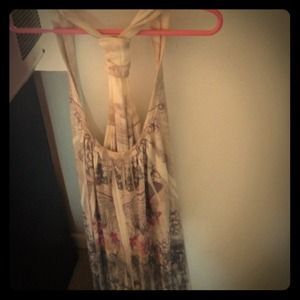 Darling top over your swim suit or over shorts!