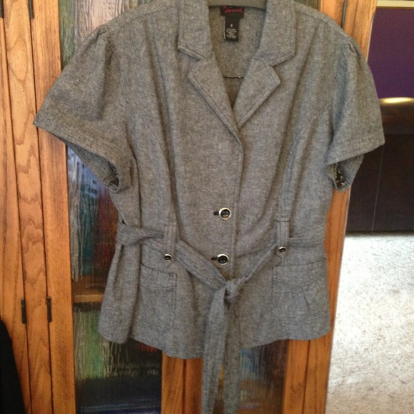 Light black button- up belted top