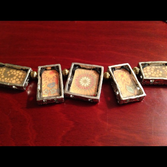 Mini frame necklace - Picture 2 of 4