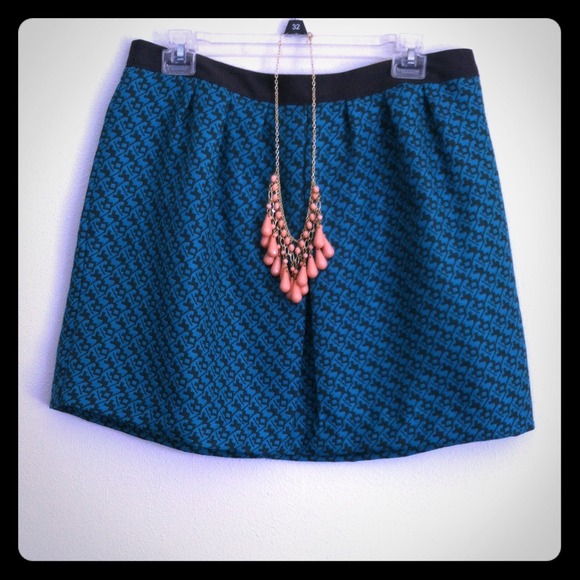 Dresses & Skirts - ❌BUNDLED❌Turquoise patterned skirt!
