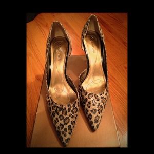 Anne Klein leopard heels