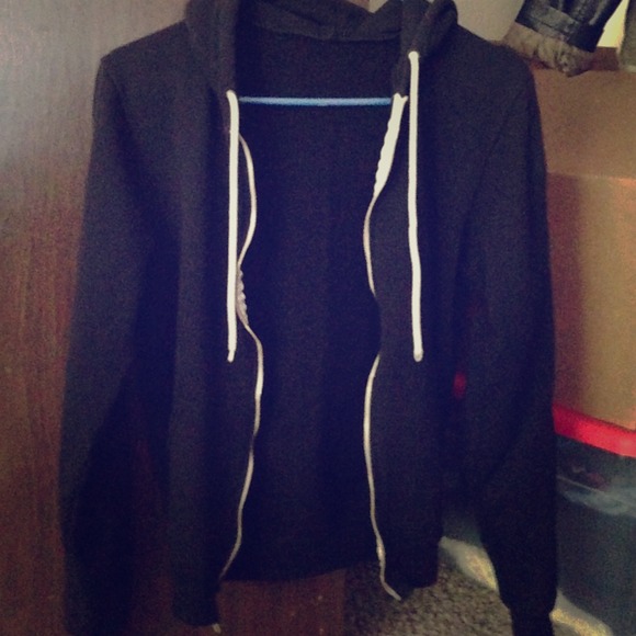 Plain black zipup hoodie.
