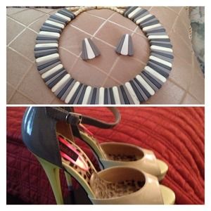 Bundled 🌺Really nice tan, gray heels