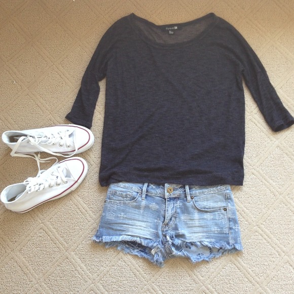 Forever 21 Sweaters - Bundle for @hannah_rodrigue