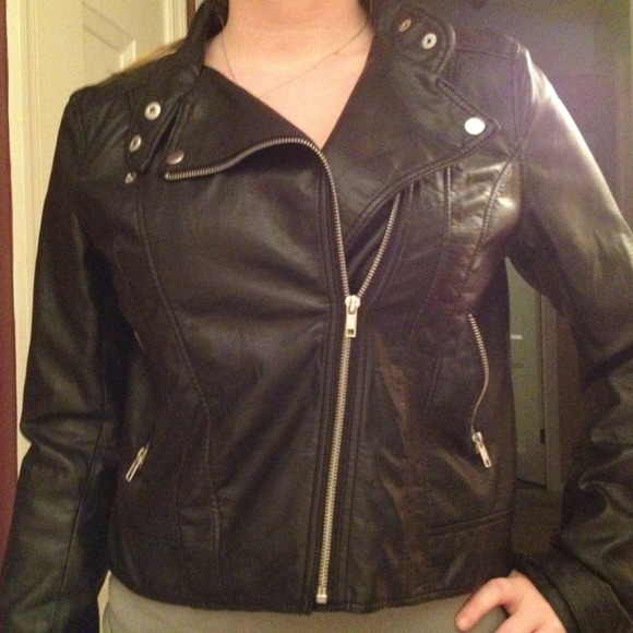 Black leather jacket. Forever 21