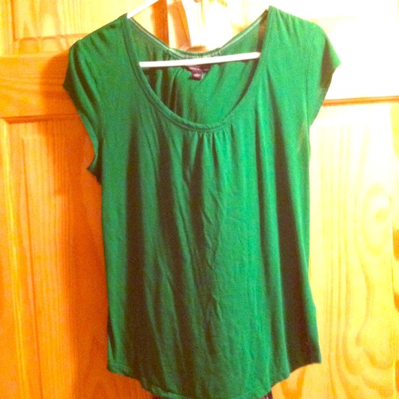 Green Tommy Hilfiger T
