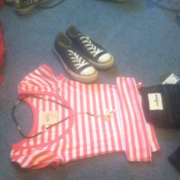 Holister so cal stretch top .