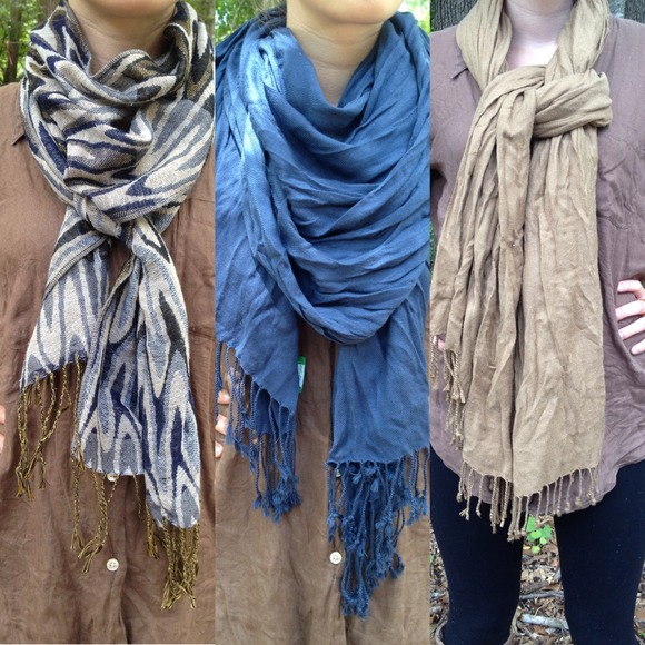 BUNDLE Scarves $2/piece