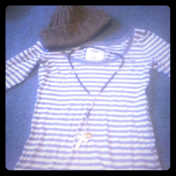 Abercrombie top