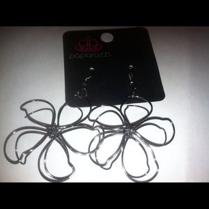 Large metal flower earrings