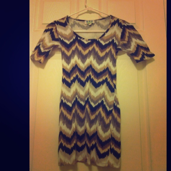 SOLD**Chevron print dress