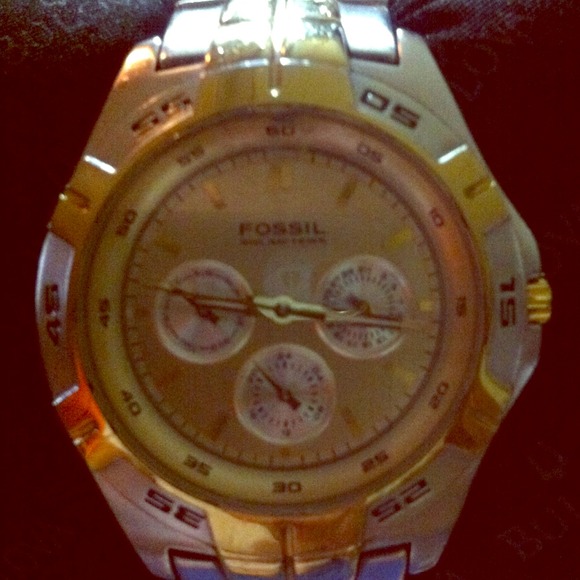 Fossil watch