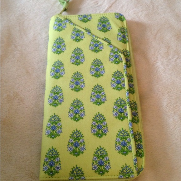 Vera Bradley wallet