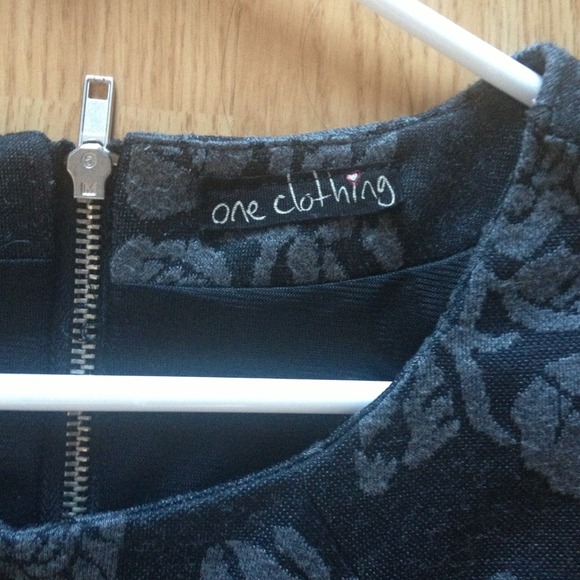 One clothing dark flower print dress - Picture 3 of 4