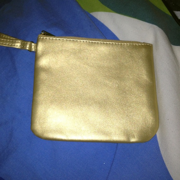 Gold wristlets. Never used!