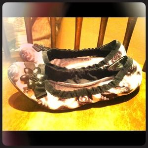 SOLD Vera Wang flats