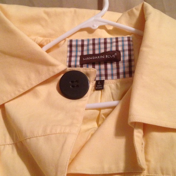 Jacket - Picture 2 of 3