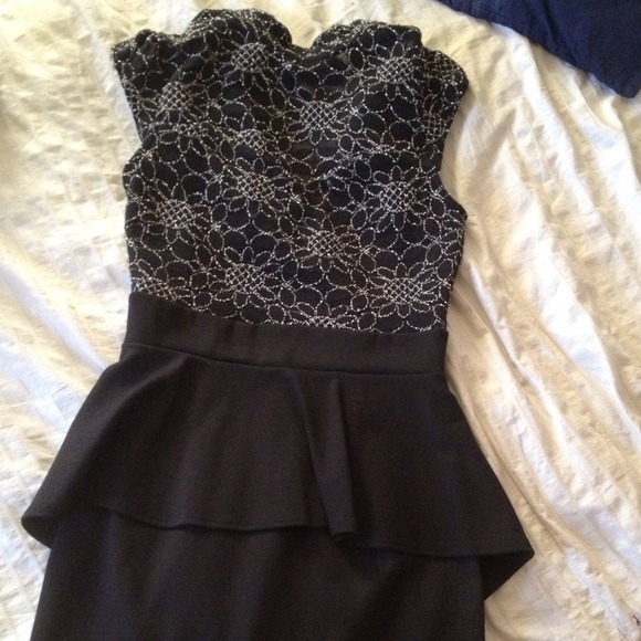 ❤️ SOLD ❤️ Dress 👗