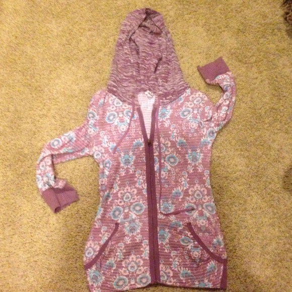 ❌❌ SOLD ❌❌ Free People Purple Zip Up
