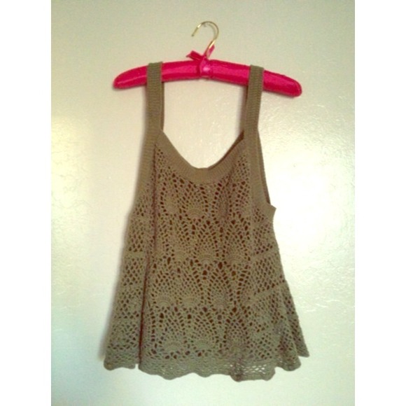 Army green knit top