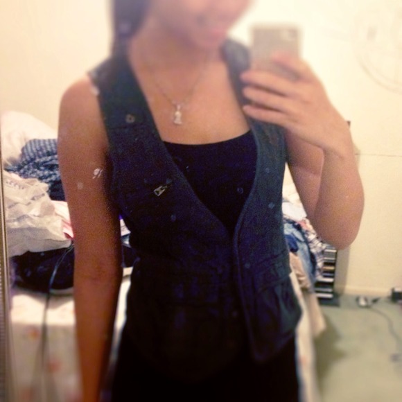 🔺TRADED🔻Tom-Boy Vest