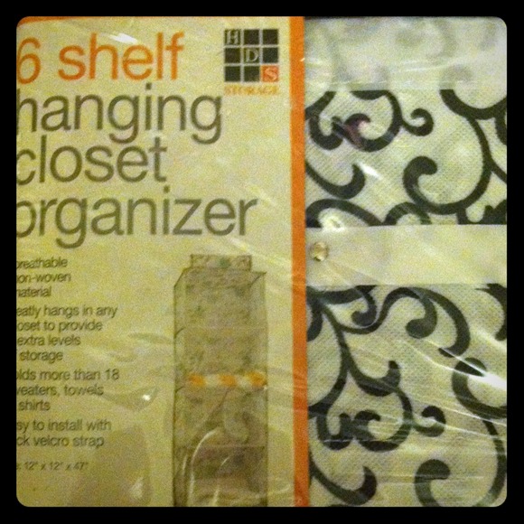 Shelf hanging closet organizer