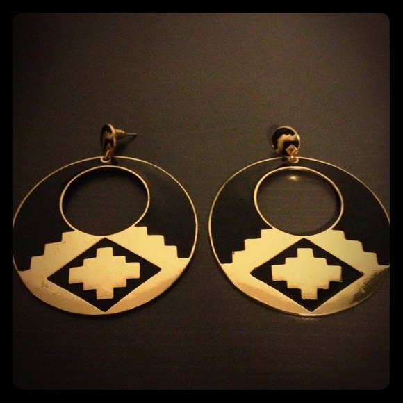 Black and Gold Aztec Earrings $4!!