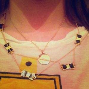 Kate Spade gold&black bow necklace