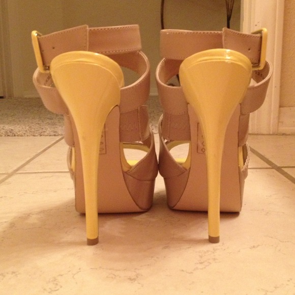 🚫SOLD🚫 - Picture 5 of 5