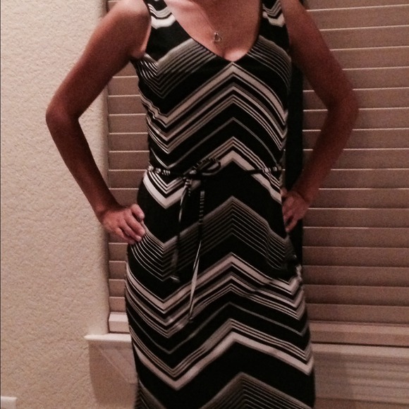 Sold/Bundle 💕Sexy V-neck Dress