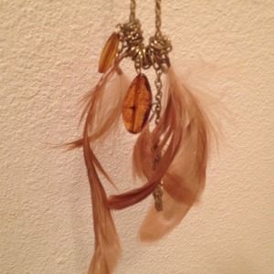Forever 21 Long Feather Necklace