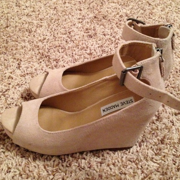 Sold! Steve Madden wedges