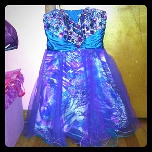 Short homecoming dress by debs