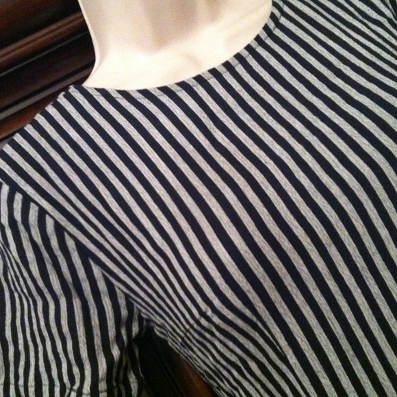Navy and grey striped short dress - Picture 2 of 3
