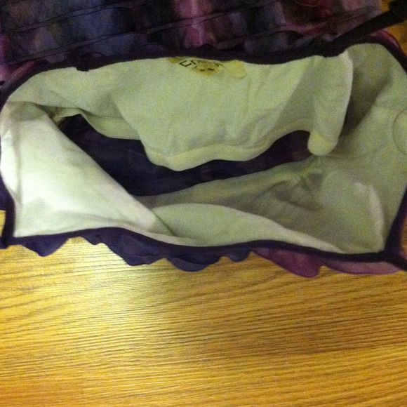 Never before worn ruffled purple tank top - Picture 4 of 4