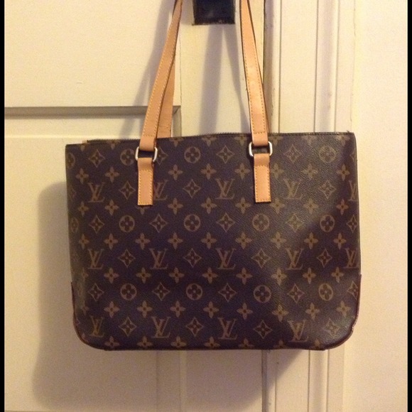 Lv tote