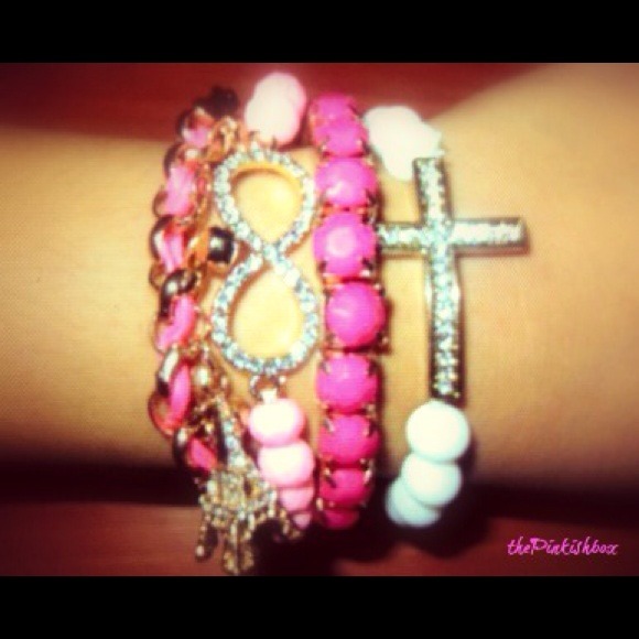 Trinkets lot bundle for NGRIFFIN