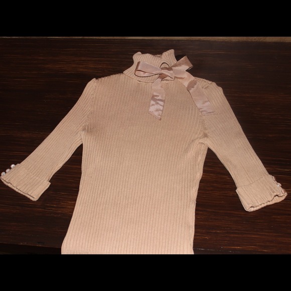 ***RESERVED*** for @aarshopper BEBE 3/4 Sleeve