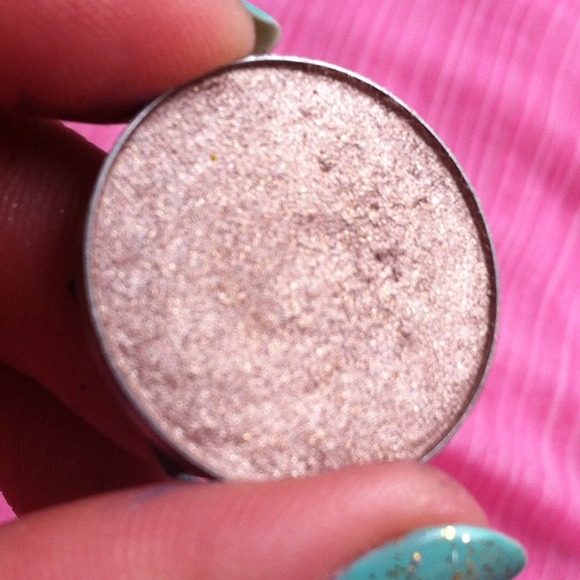🔶SOLD🔶Urban Decay YDK eyeshadow